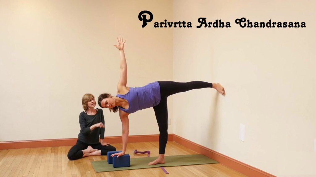 Parivrtta Ardha Chandrasana