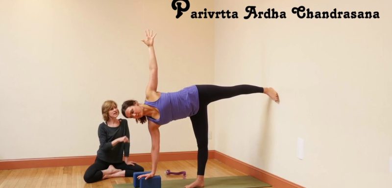 Things to Know While Choosing Yoga Teacher Training Course in Rishikesh